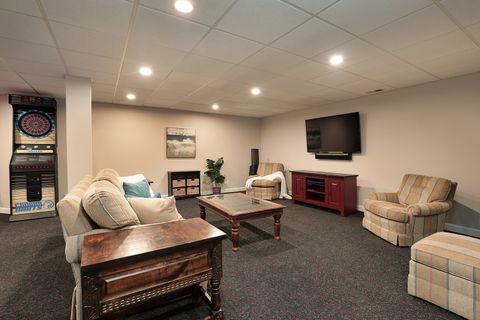 Tiny photo for 1301 Wendy Drive, Northbrook, IL 60062 (MLS # 12490234)