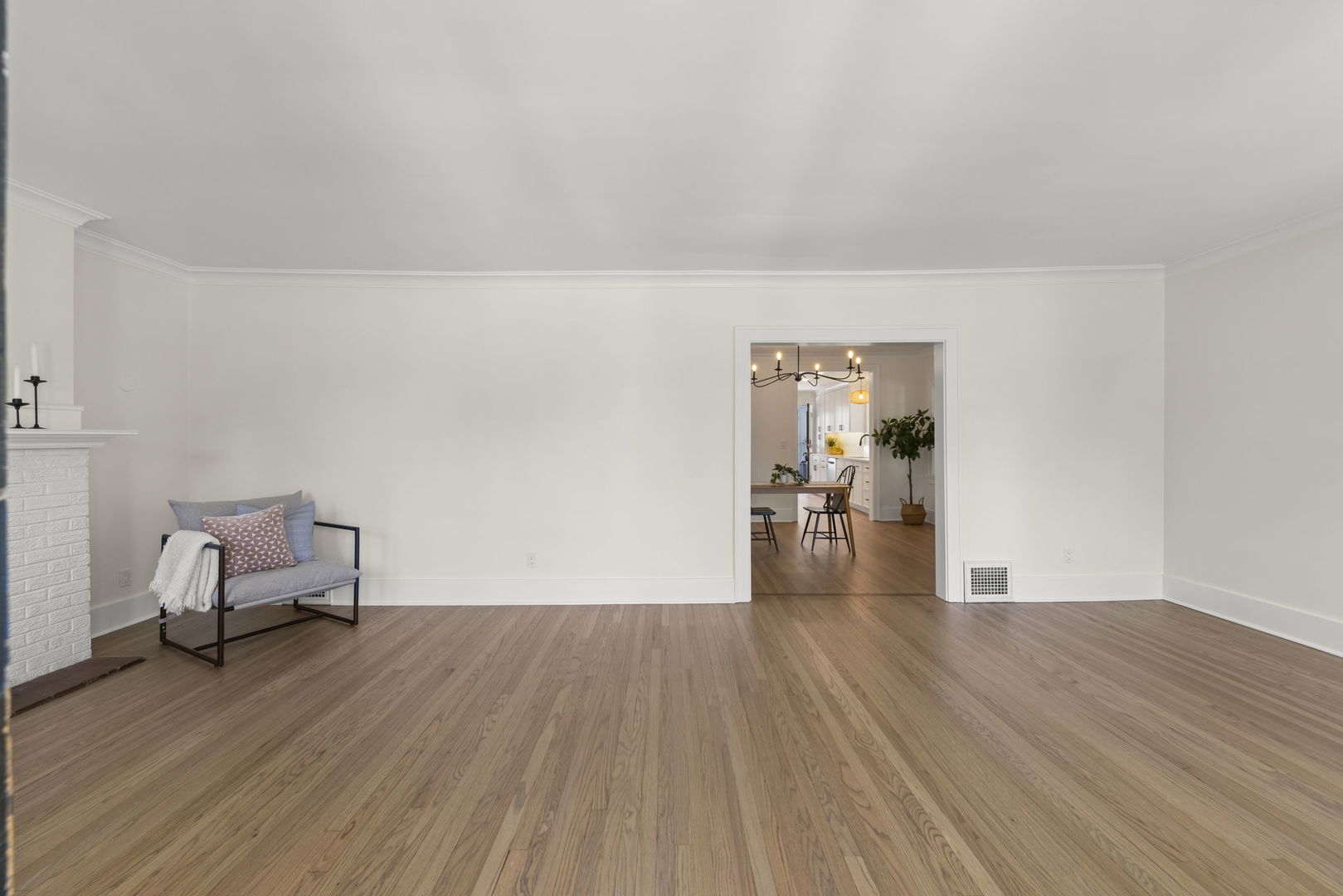 590 Prairie Avenue