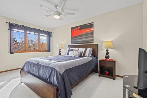 Tiny photo for 2409 E Greshan Court, Arlington Heights, IL 60004 (MLS # 12495146)