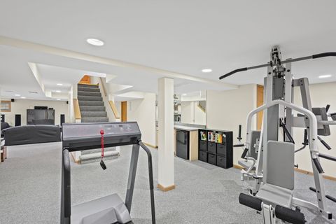 Tiny photo for 2409 E Greshan Court, Arlington Heights, IL 60004 (MLS # 12495146)