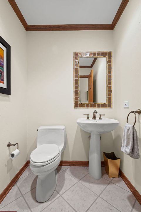 Tiny photo for 2409 E Greshan Court, Arlington Heights, IL 60004 (MLS # 12495146)