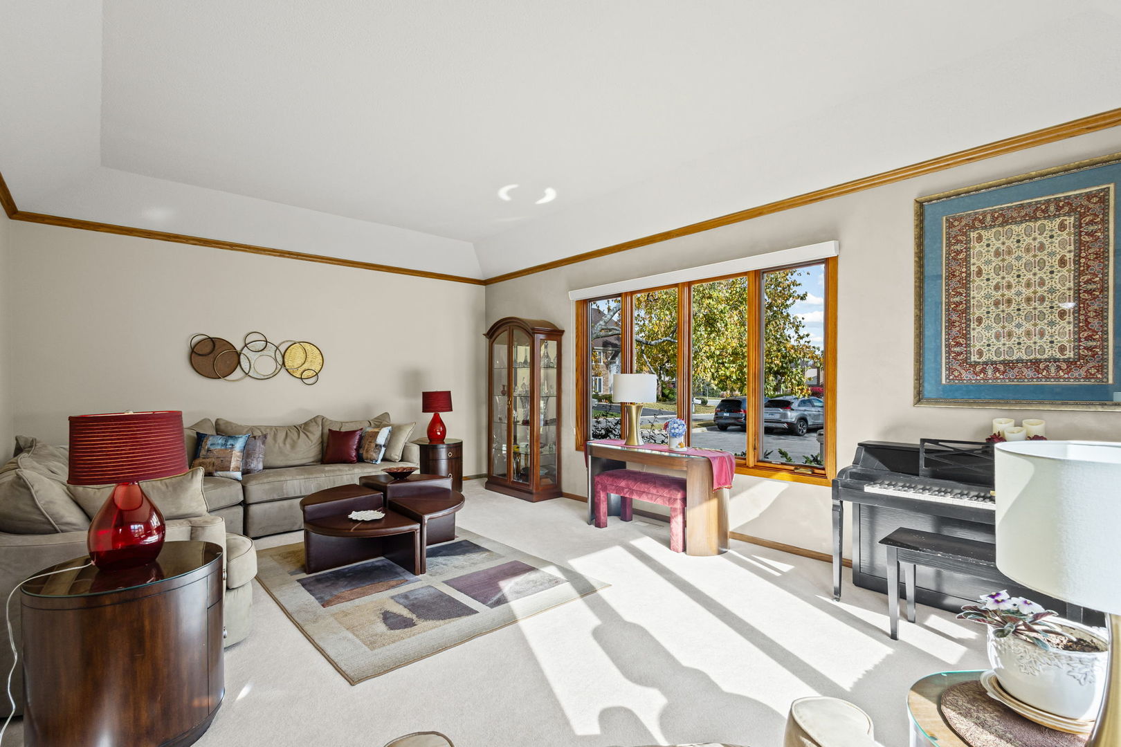 2409 E Greshan Court