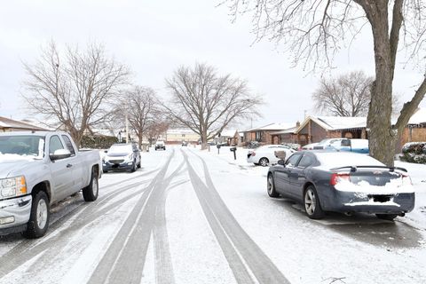 Tiny photo for 306 Escanaba Avenue, Calumet City, IL 60409 (MLS # 12558913)