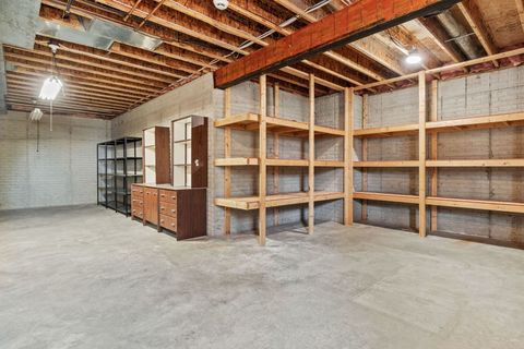 Tiny photo for 3 Walbrier Court, Le Claire, IA 52753 (MLS # 12619504)