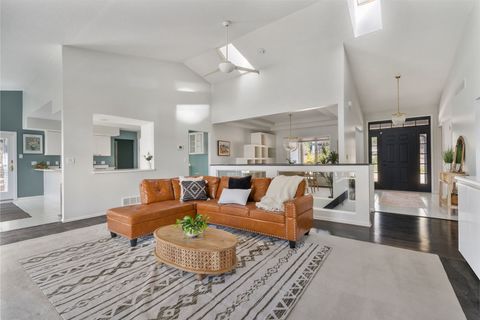 Tiny photo for 3 Walbrier Court, Le Claire, IA 52753 (MLS # 12619504)