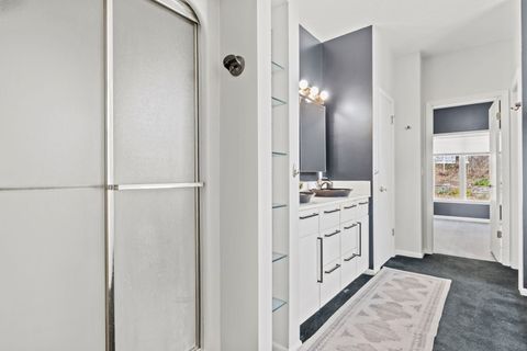 Tiny photo for 3 Walbrier Court, Le Claire, IA 52753 (MLS # 12619504)