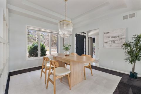 Tiny photo for 3 Walbrier Court, Le Claire, IA 52753 (MLS # 12619504)