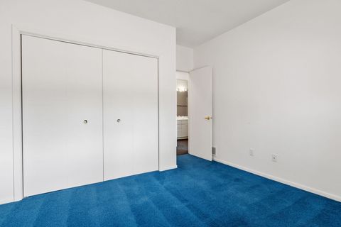 Tiny photo for 3 Walbrier Court, Le Claire, IA 52753 (MLS # 12619504)