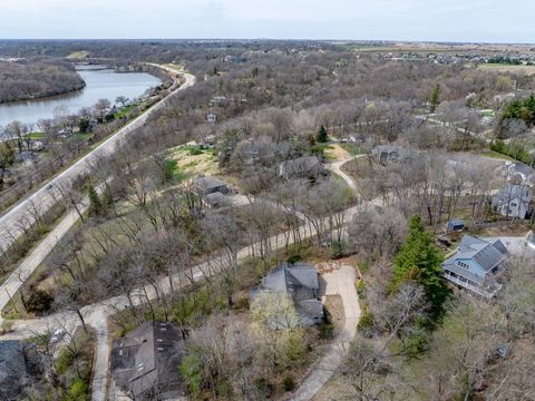 Tiny photo for 3 Walbrier Court, Le Claire, IA 52753 (MLS # 12619504)