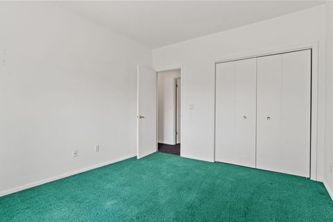 Tiny photo for 3 Walbrier Court, Le Claire, IA 52753 (MLS # 12619504)