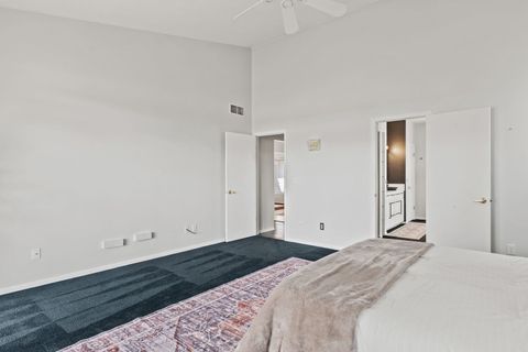 Tiny photo for 3 Walbrier Court, Le Claire, IA 52753 (MLS # 12619504)