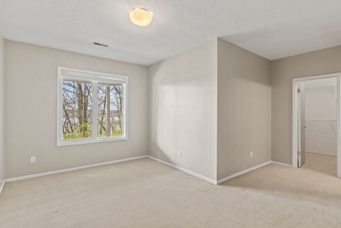 Tiny photo for 3 Walbrier Court, Le Claire, IA 52753 (MLS # 12619504)