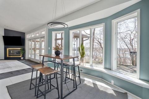 Tiny photo for 3 Walbrier Court, Le Claire, IA 52753 (MLS # 12619504)