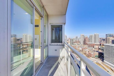 Tiny photo for 737 W Washington Boulevard #2307, Chicago, IL 60661 (MLS # 12544122)