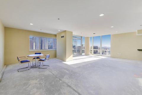 Tiny photo for 737 W Washington Boulevard #2307, Chicago, IL 60661 (MLS # 12544122)