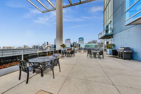 Tiny photo for 737 W Washington Boulevard #2307, Chicago, IL 60661 (MLS # 12544122)