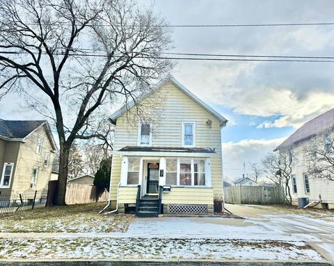Tiny photo for 747 Delius Street, Aurora, IL 60505 (MLS # 12541979)