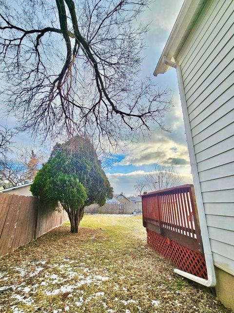 Tiny photo for 747 Delius Street, Aurora, IL 60505 (MLS # 12541979)