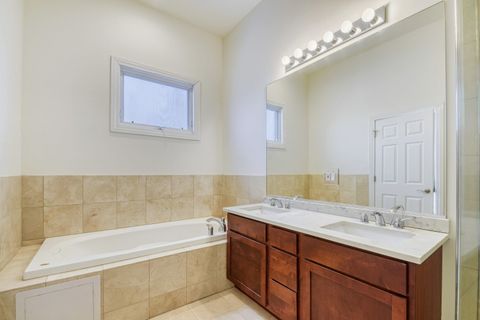 Tiny photo for 2142 W Chicago Avenue #4, Chicago, IL 60622 (MLS # 12594932)