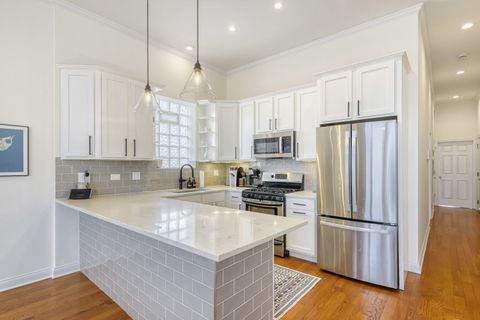 Tiny photo for 2142 W Chicago Avenue #4, Chicago, IL 60622 (MLS # 12594932)