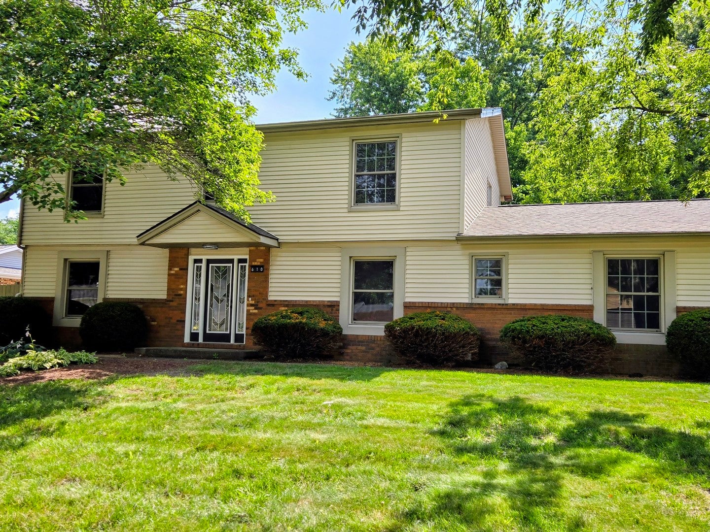 610 Dorset Circle