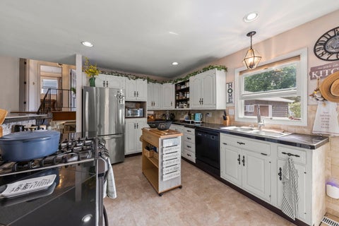 Tiny photo for 738 Church Street, Batavia, IL 60510 (MLS # 12753583)