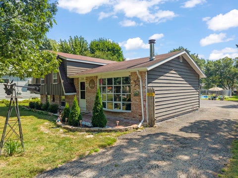 Tiny photo for 738 Church Street, Batavia, IL 60510 (MLS # 12753583)