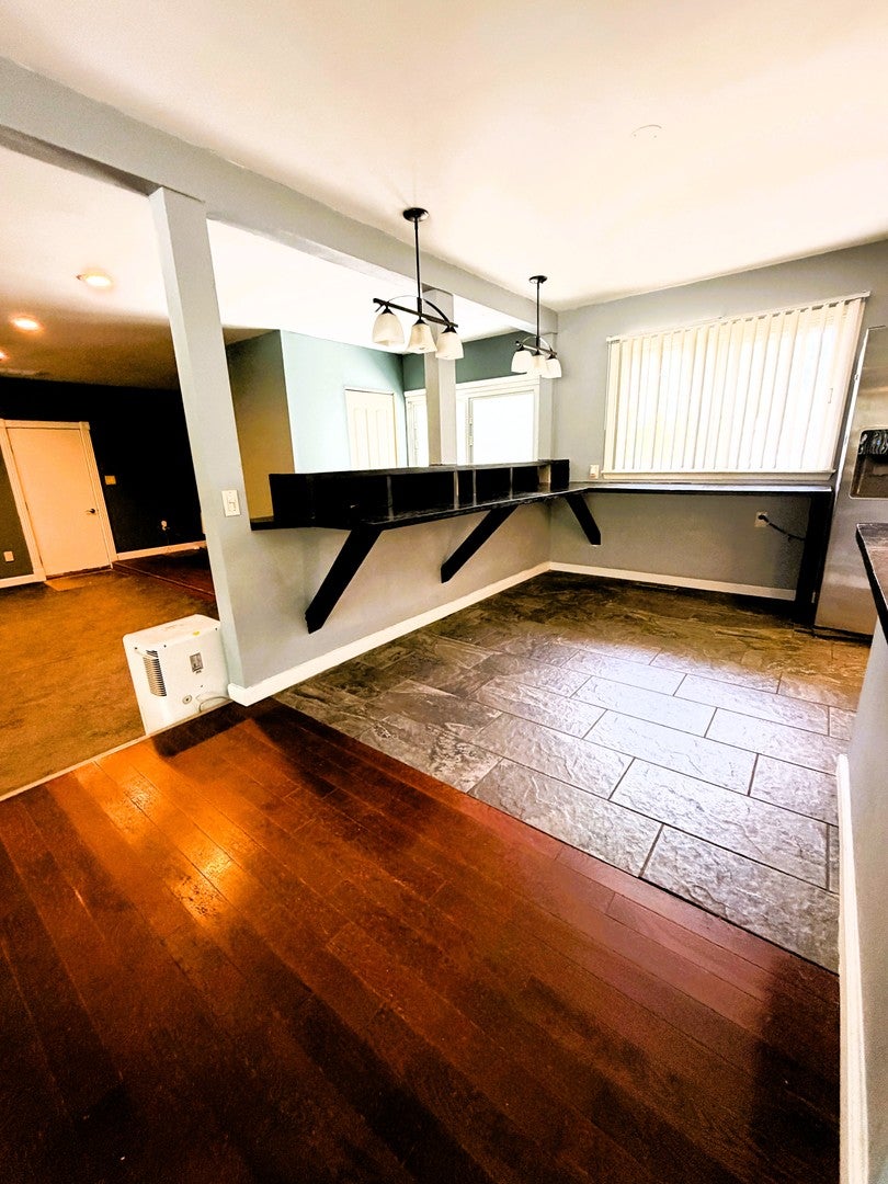 7508 Wooded Shore Drive