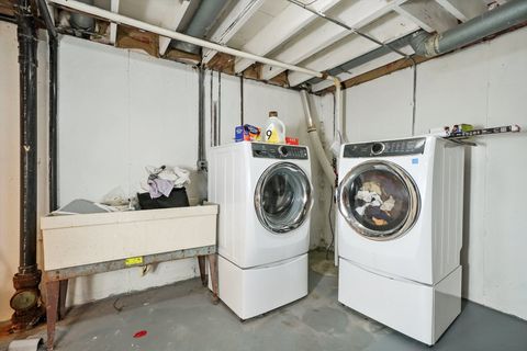 Tiny photo for 41 Lockman Circle, Elgin, IL 60123 (MLS # 12463751)