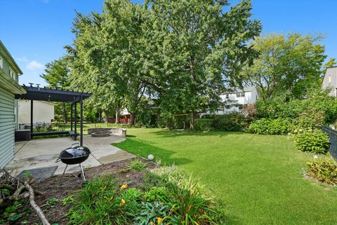 Tiny photo for 41 Lockman Circle, Elgin, IL 60123 (MLS # 12463751)