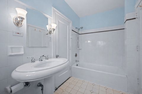 Tiny photo for 331 E Witchwood Lane, Lake Bluff, IL 60044 (MLS # 12572807)