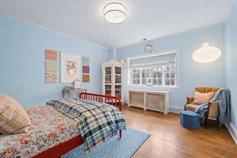 Tiny photo for 331 E Witchwood Lane, Lake Bluff, IL 60044 (MLS # 12572807)