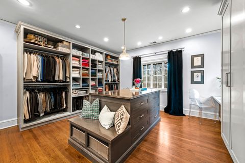 Tiny photo for 331 E Witchwood Lane, Lake Bluff, IL 60044 (MLS # 12572807)