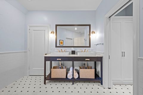 Tiny photo for 331 E Witchwood Lane, Lake Bluff, IL 60044 (MLS # 12572807)