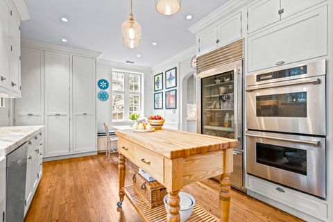 Tiny photo for 331 E Witchwood Lane, Lake Bluff, IL 60044 (MLS # 12572807)