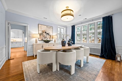 Tiny photo for 331 E Witchwood Lane, Lake Bluff, IL 60044 (MLS # 12572807)