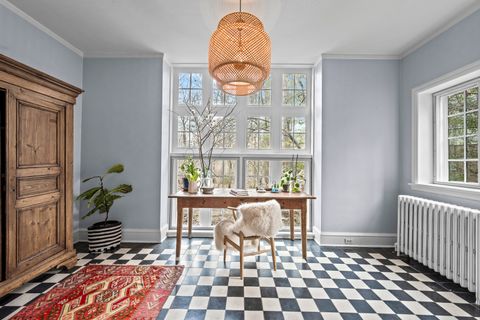 Tiny photo for 331 E Witchwood Lane, Lake Bluff, IL 60044 (MLS # 12572807)