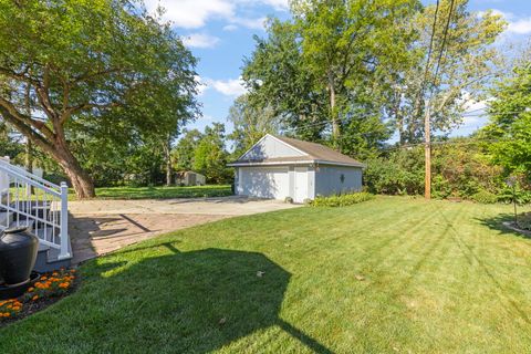 Tiny photo for 582 Glendale Avenue, Glen Ellyn, IL 60137 (MLS # 12567776)