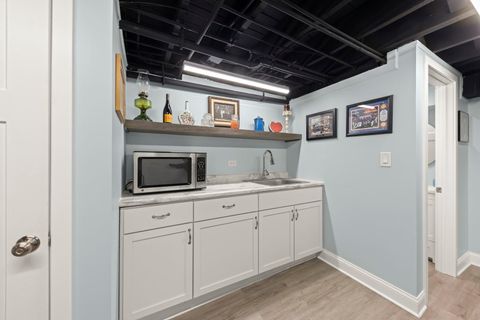 Tiny photo for 582 Glendale Avenue, Glen Ellyn, IL 60137 (MLS # 12567776)