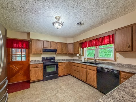 Tiny photo for 14373 N County Road 2200e, Oakland, IL 61943 (MLS # 12721047)