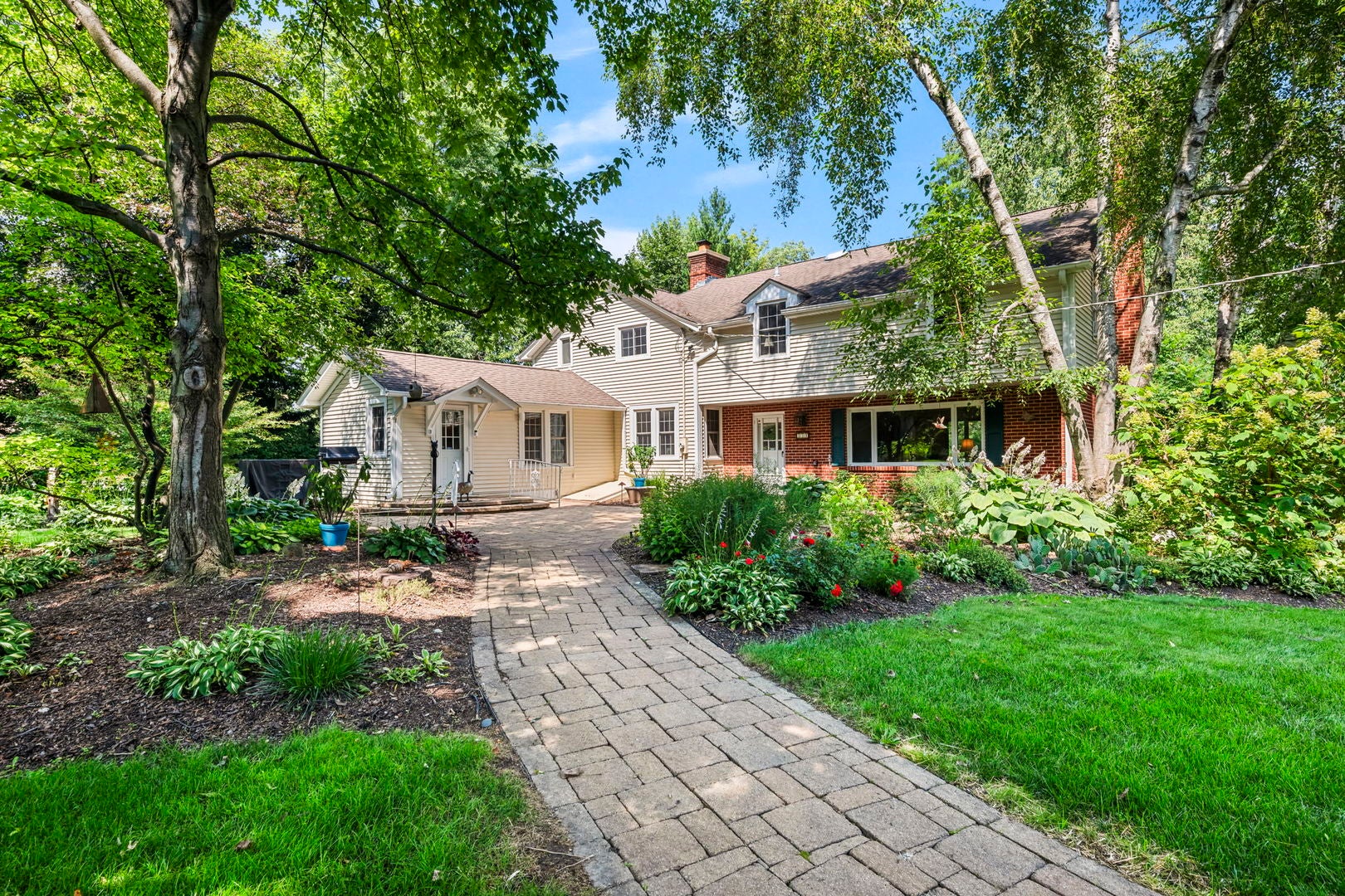 354 Ela Road