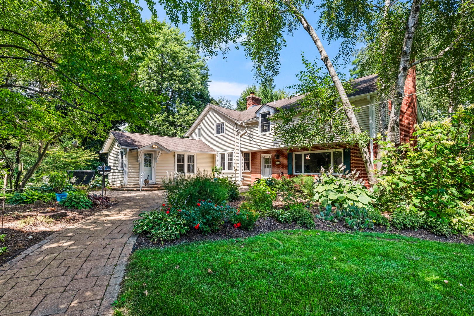 354 Ela Road
