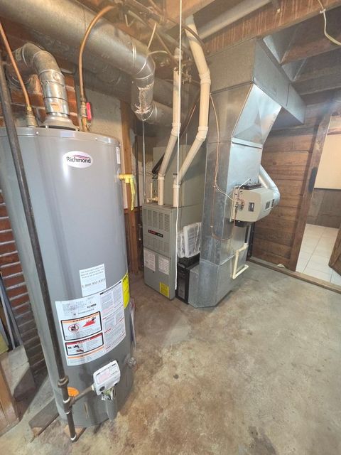 Tiny photo for 813 E 15th Street, Sterling, IL 61081 (MLS # 12599697)