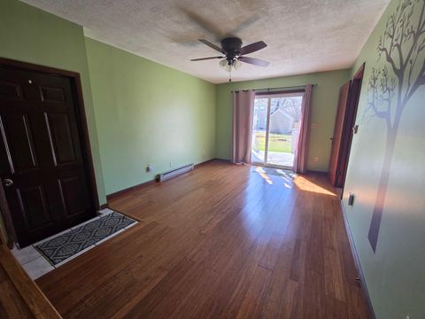 Tiny photo for 813 E 15th Street, Sterling, IL 61081 (MLS # 12599697)