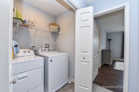 Tiny photo for 575 BOBBY ANN Court #575, Roselle, IL 60172 (MLS # 12587379)