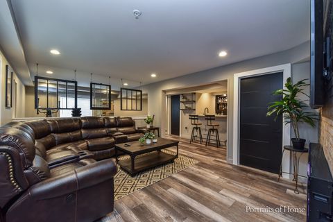 Tiny photo for 575 BOBBY ANN Court #575, Roselle, IL 60172 (MLS # 12587379)