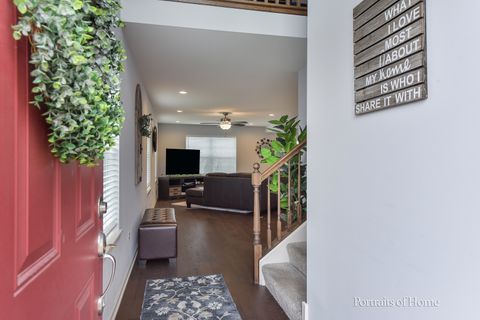 Tiny photo for 575 BOBBY ANN Court #575, Roselle, IL 60172 (MLS # 12587379)