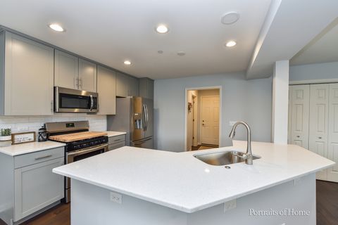 Tiny photo for 575 BOBBY ANN Court #575, Roselle, IL 60172 (MLS # 12587379)