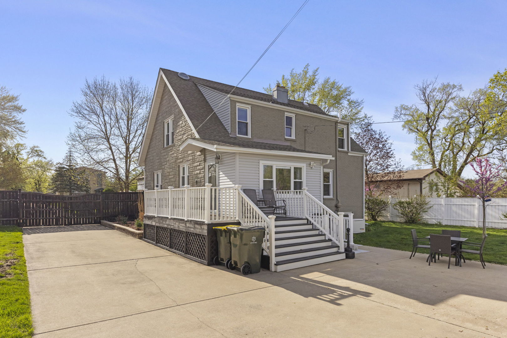 429 N Central Avenue