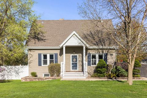 429 N Central Avenue Wood Dale IL 60191